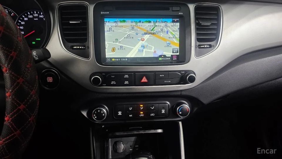 Kia Carens