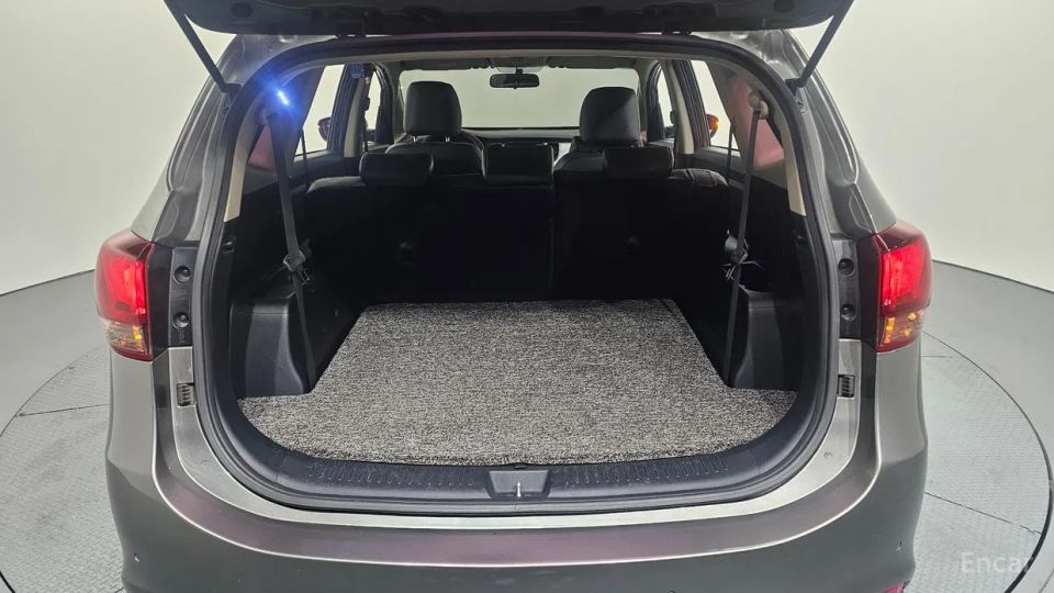 Kia Carens