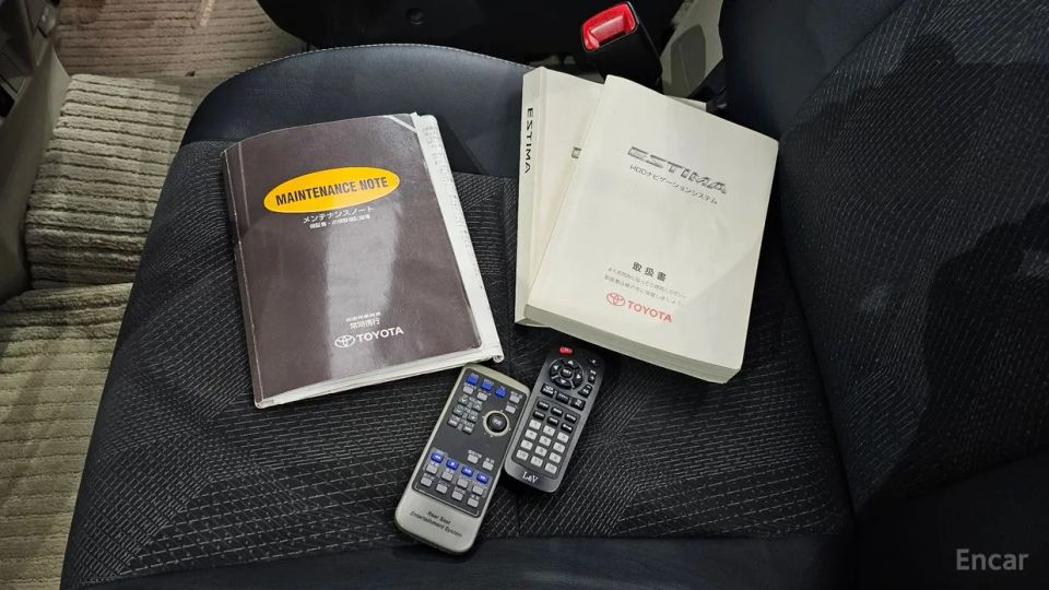 Toyota Estima
