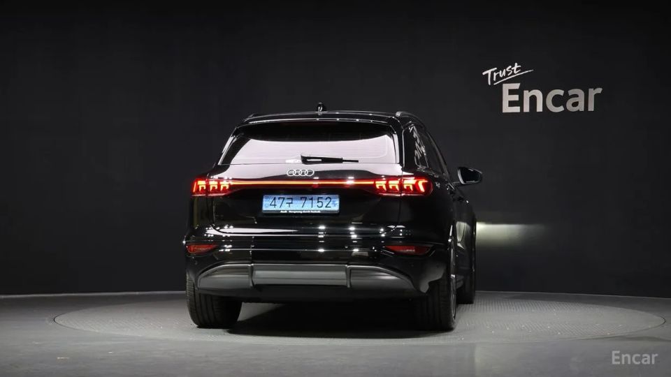 Audi Q6 e-tron
