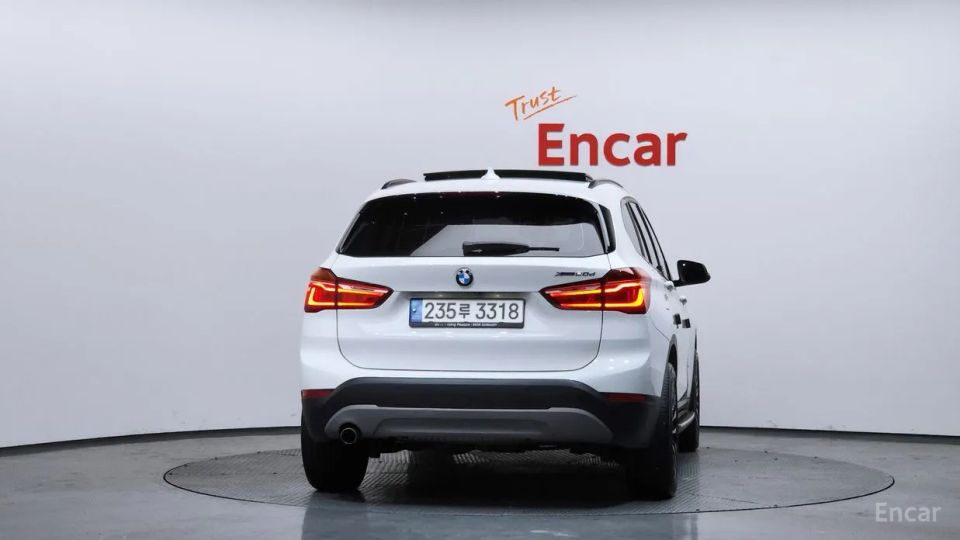 BMW X1