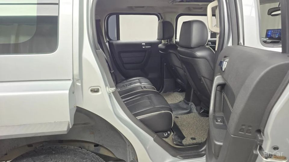 Hummer H3