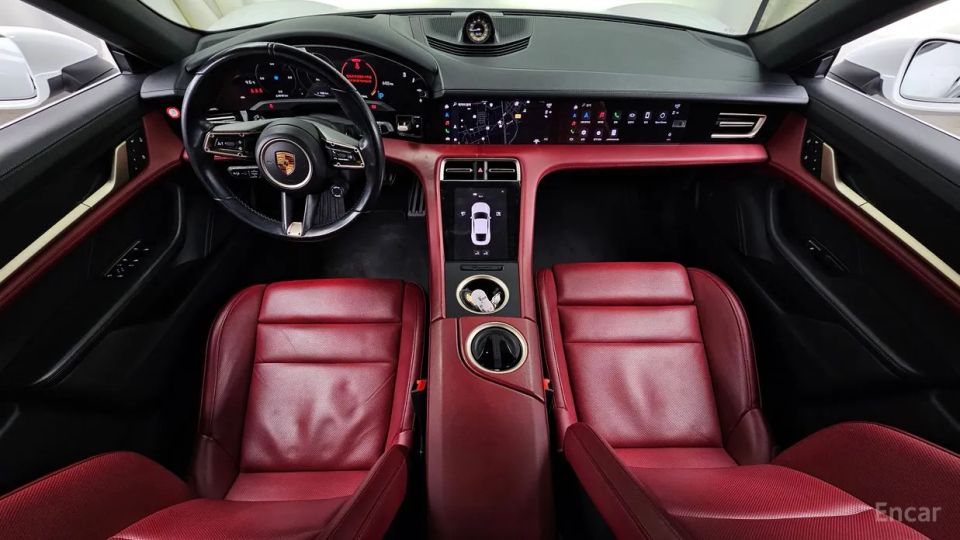 Porsche Taycan