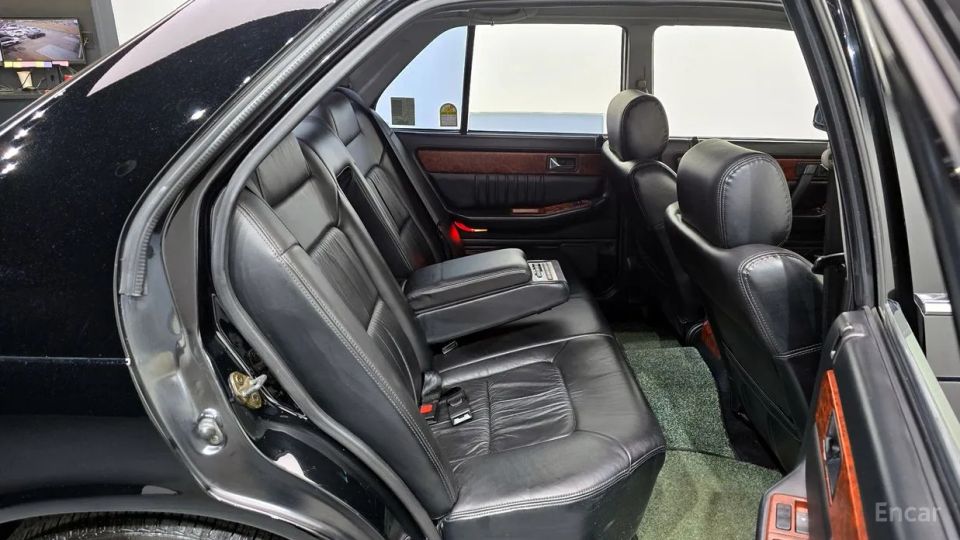 Kia Potentia