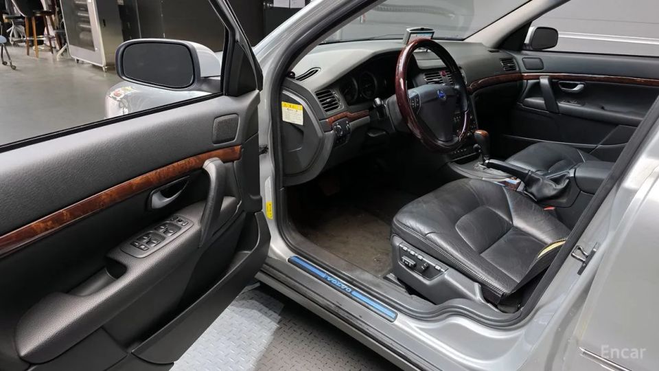Volvo S80