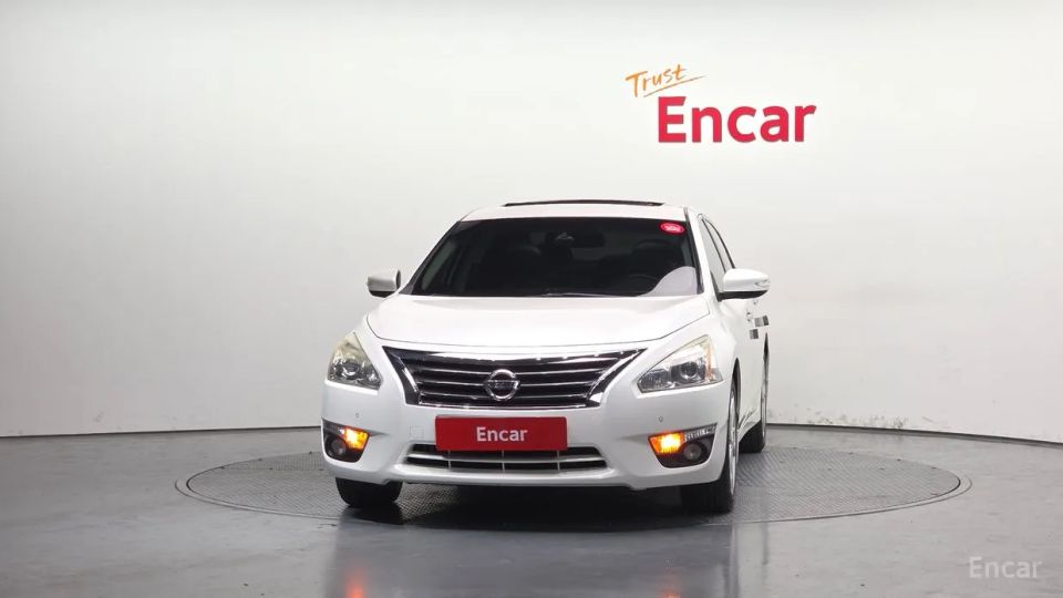 Nissan altima