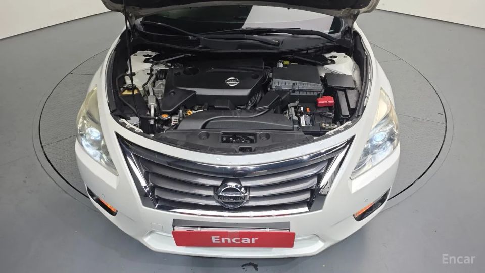 Nissan altima