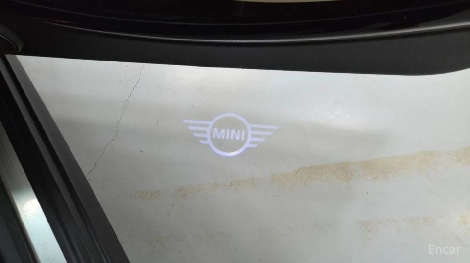 Mini coupe