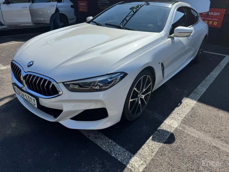 BMW 8-series