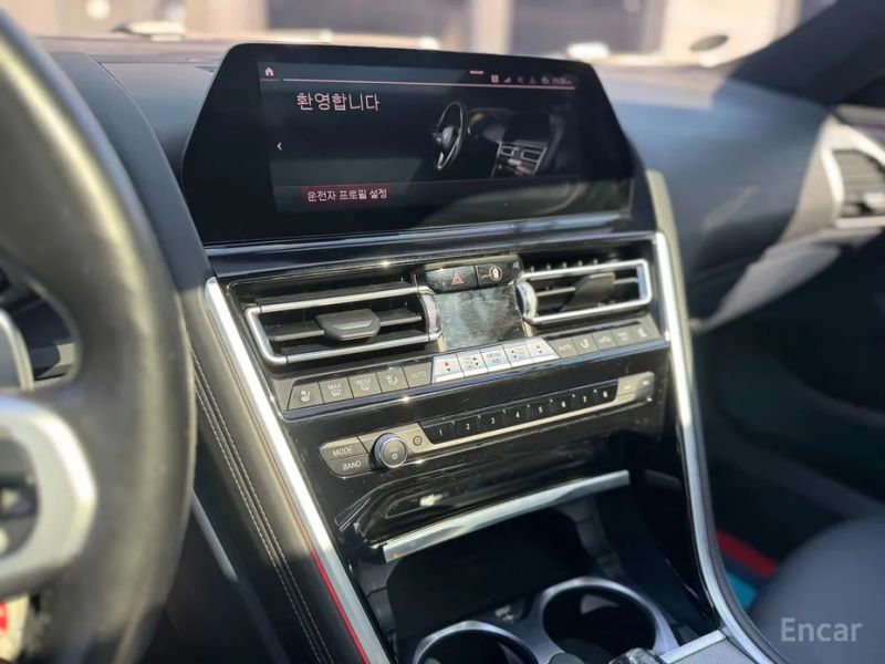 BMW 8-series