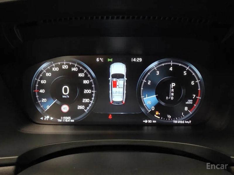Volvo V90