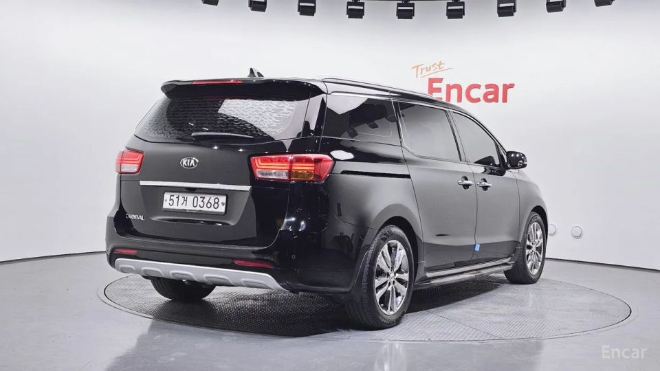 Kia Canival