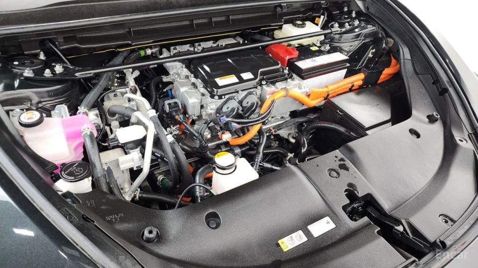 Lexus RZ