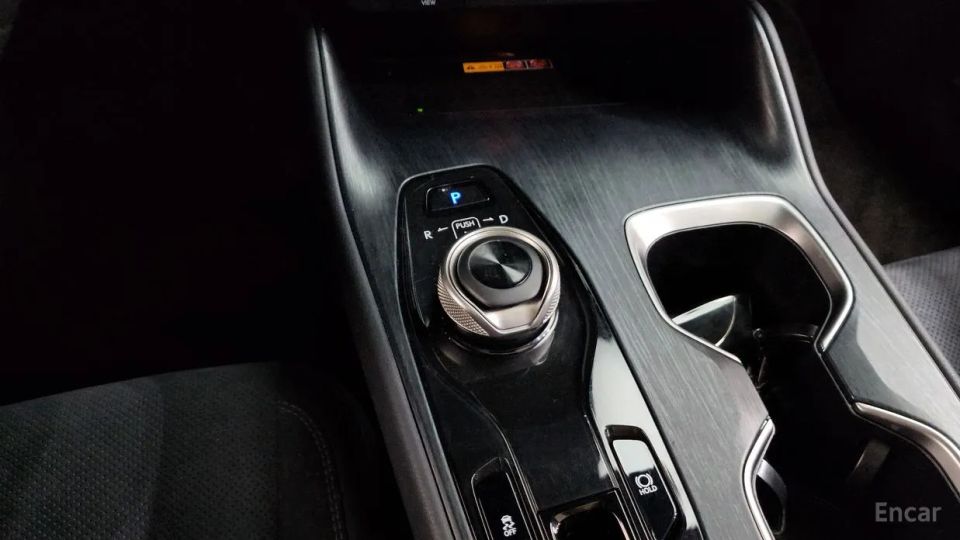 Lexus RZ