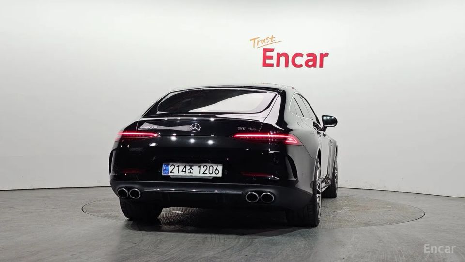 Mercedes-Benz AMG GT