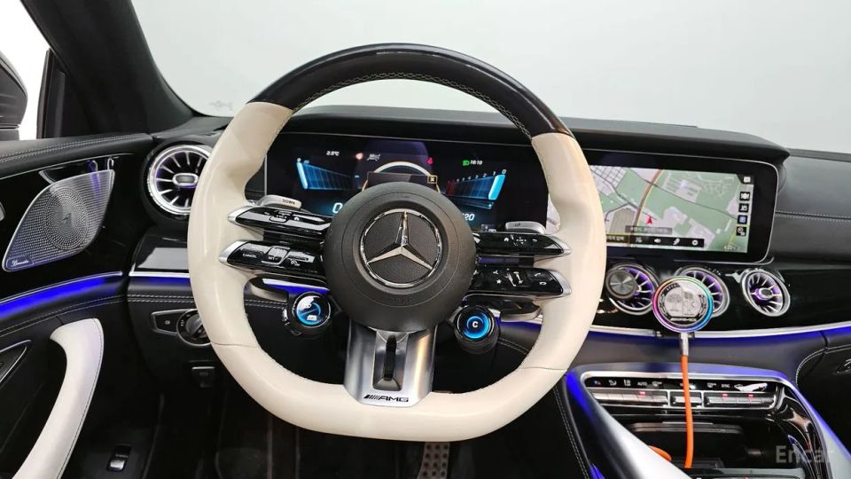 Mercedes-Benz AMG GT