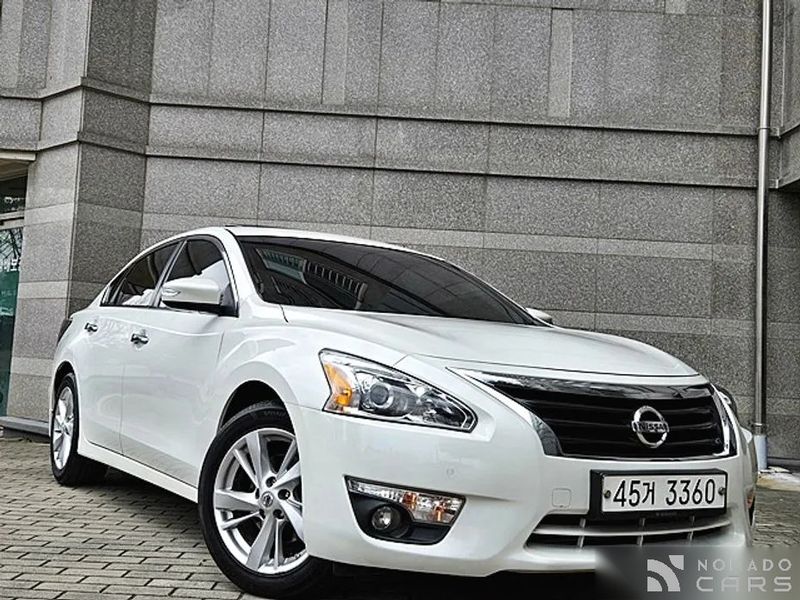 Nissan altima