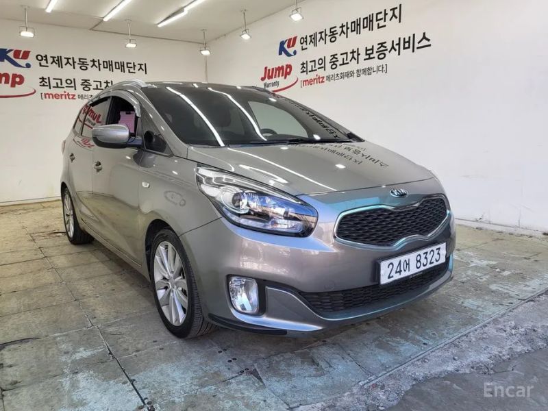 Kia Carens