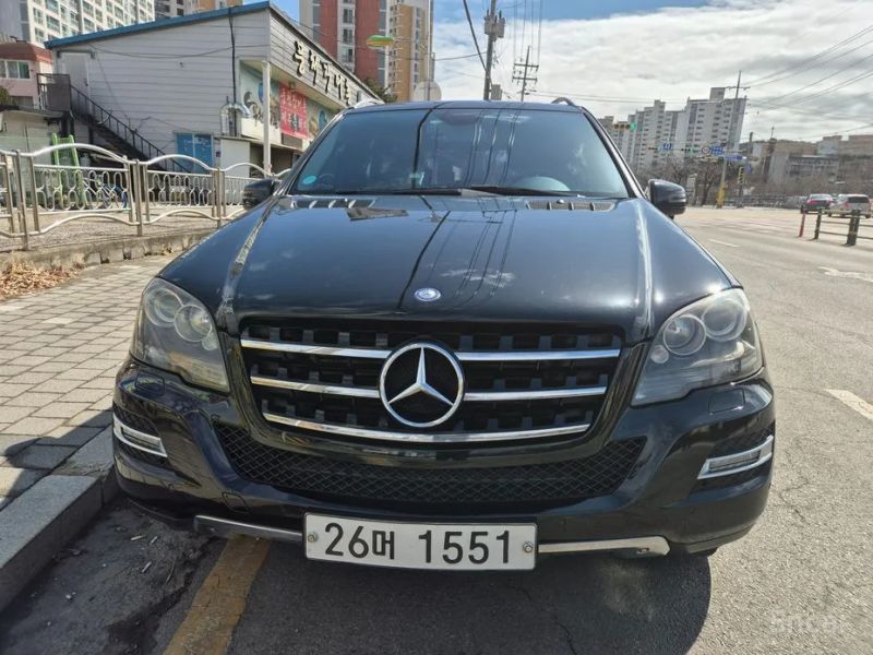 Mercedes-Benz M-class