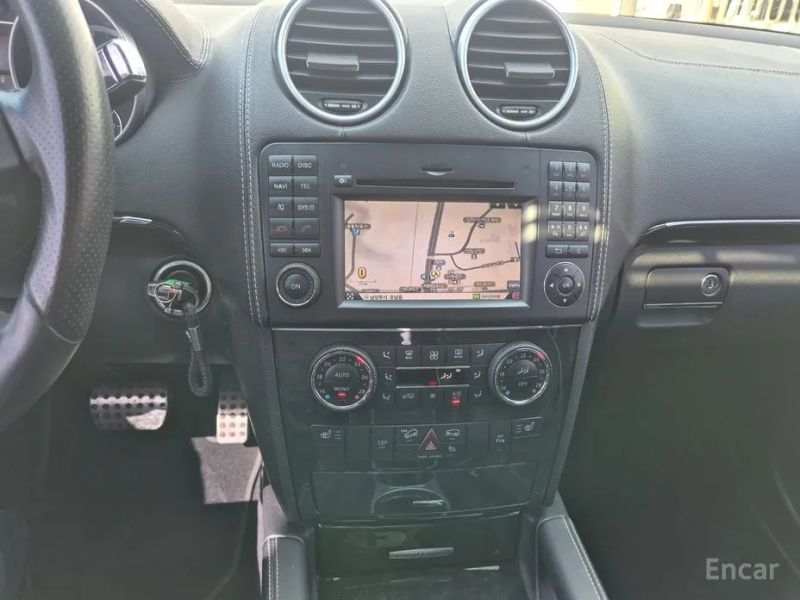 Mercedes-Benz M-class