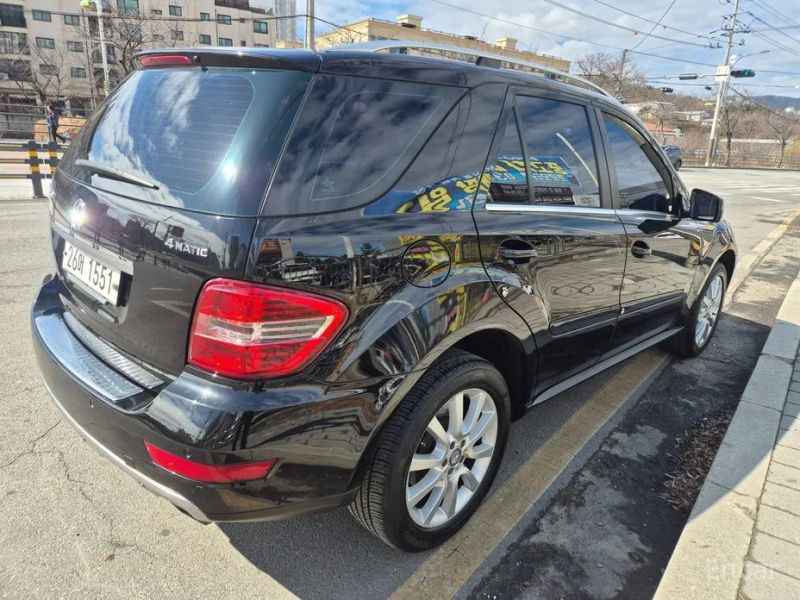 Mercedes-Benz M-class