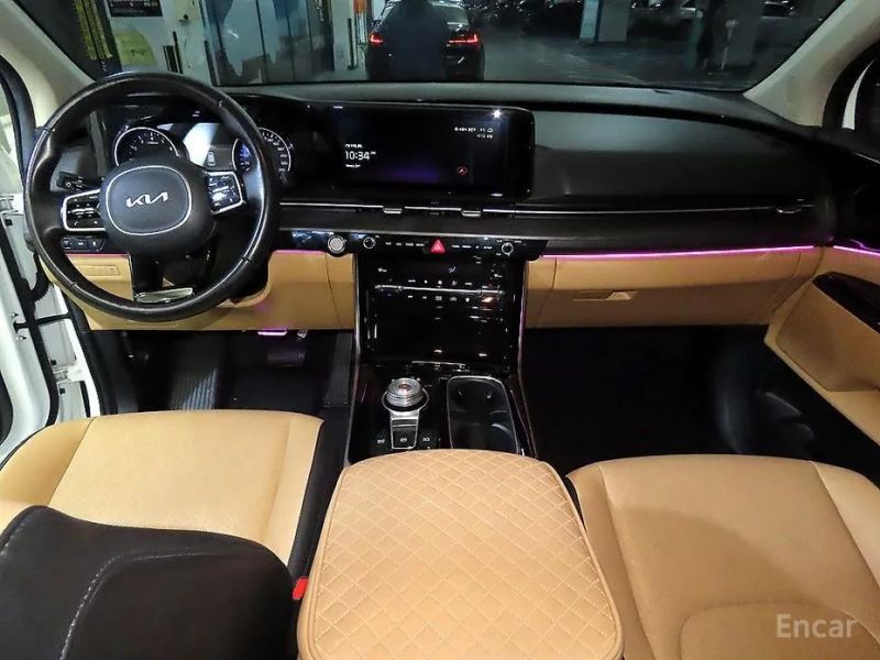 Kia Canival