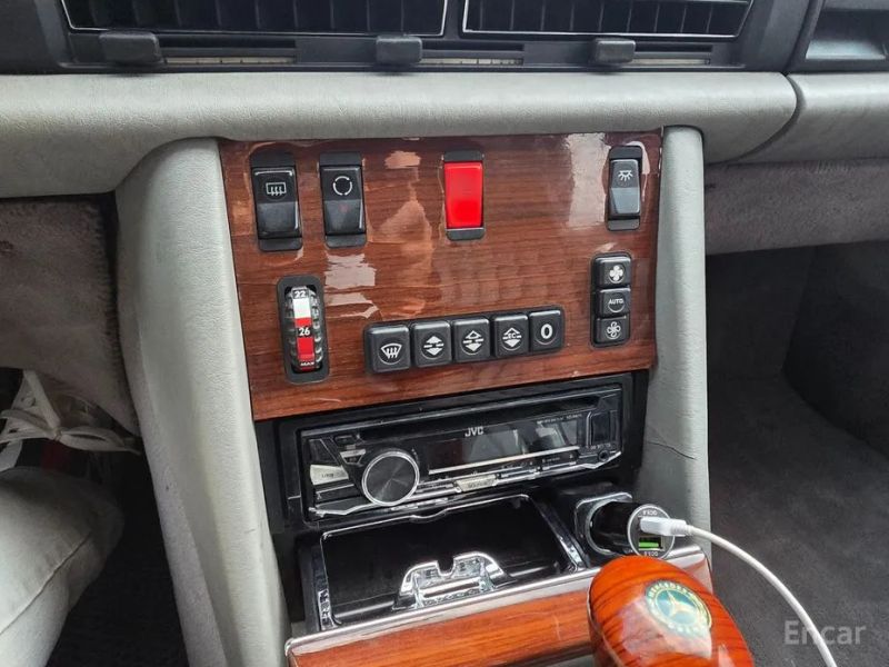 Mercedes-Benz SEL/SEC