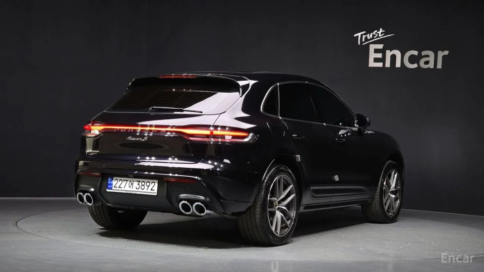Porsche Macan