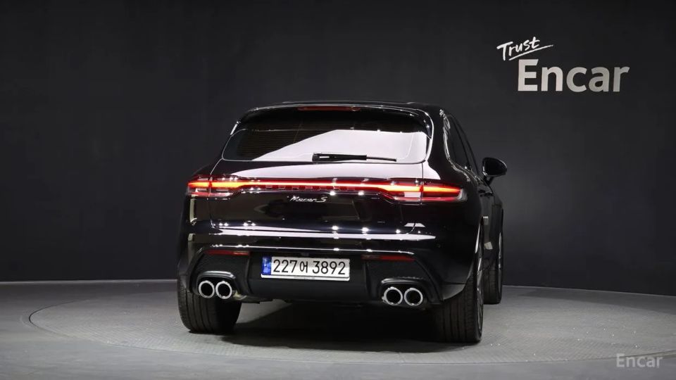 Porsche Macan