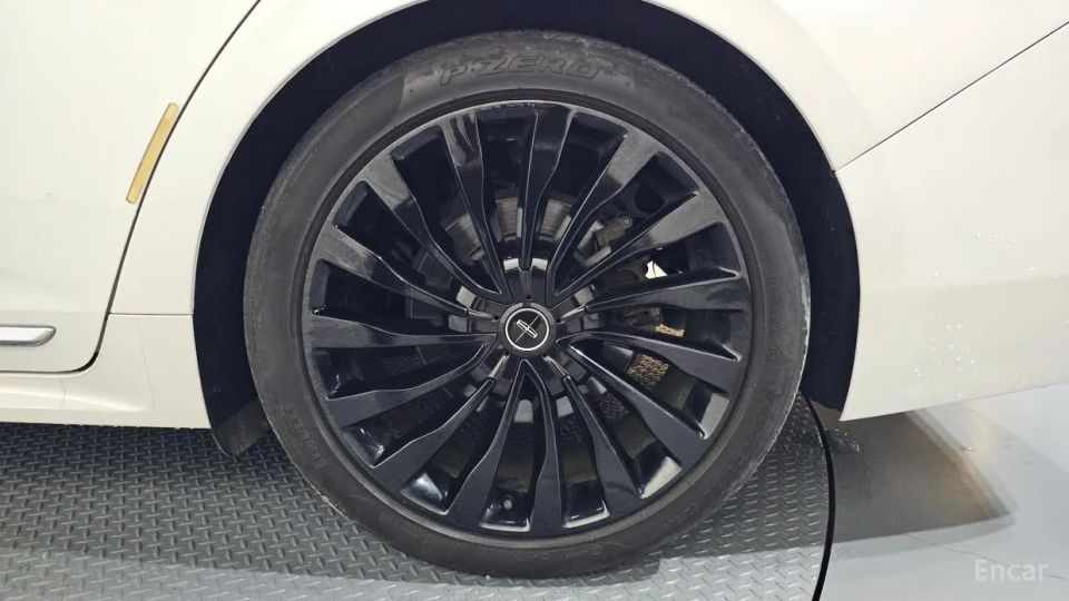 Lincoln Continental