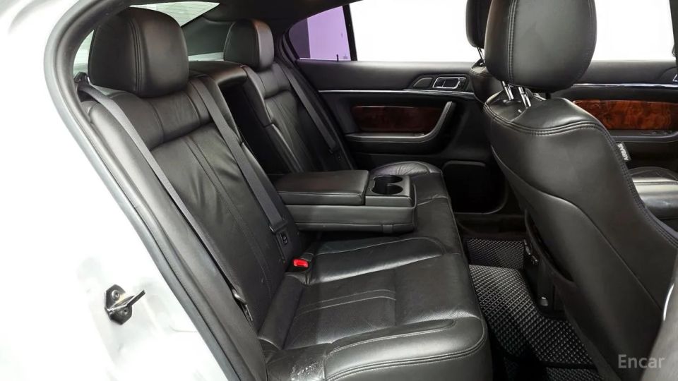 Lincoln MKS