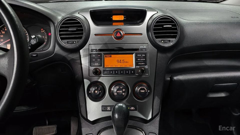 Kia Carens