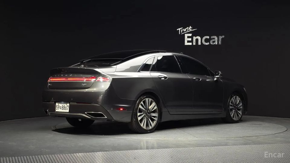 Lincoln MKZ