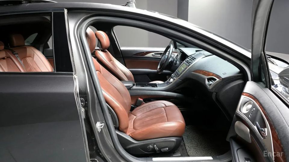 Lincoln MKZ