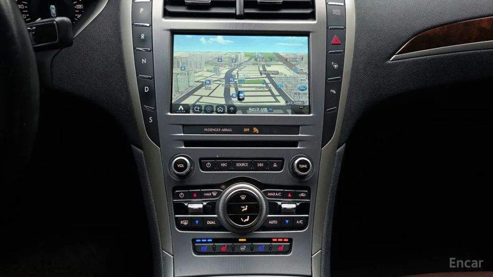 Lincoln MKZ