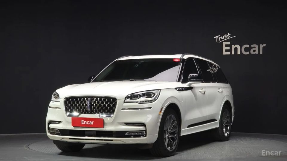 Lincoln Aviator