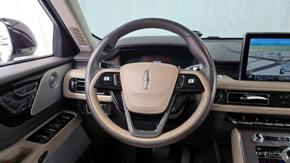 Lincoln Aviator