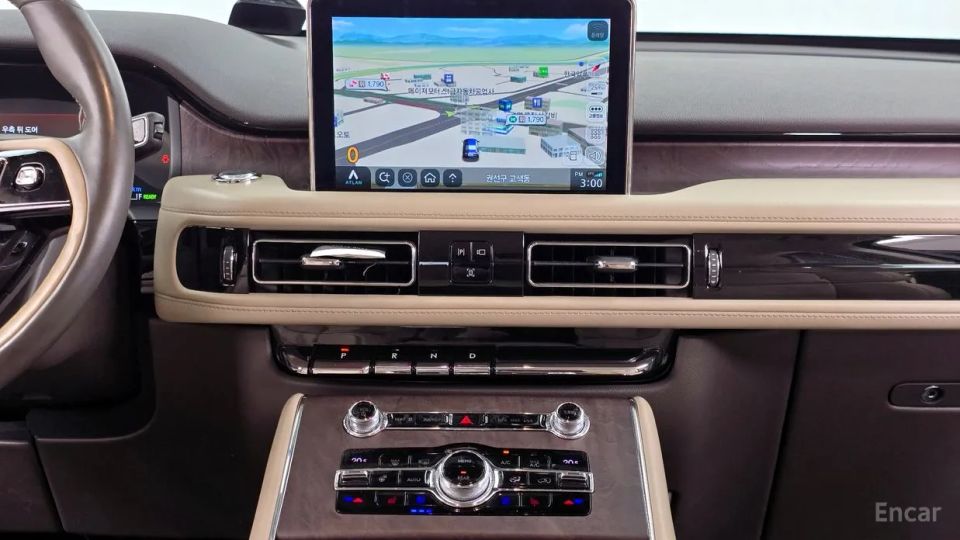 Lincoln Aviator