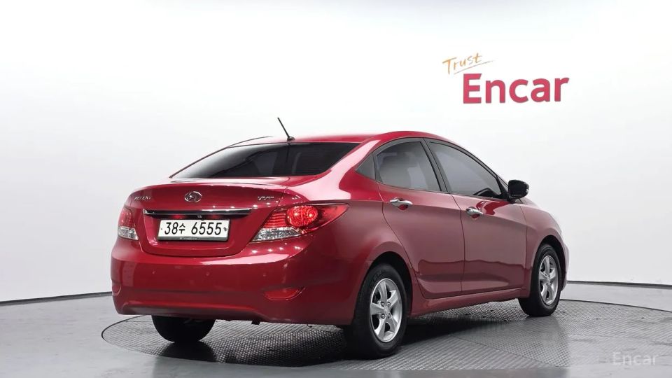 Hyundai Accent