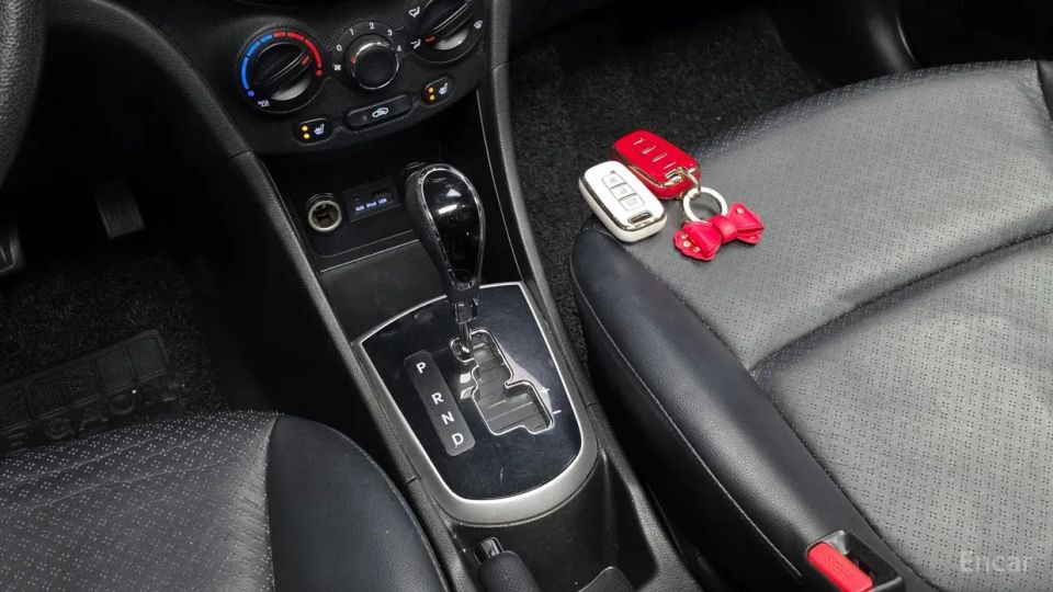 Hyundai Accent