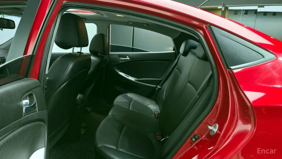 Hyundai Accent