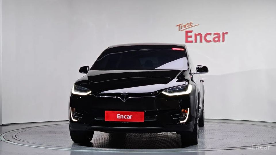 Tesla model-x