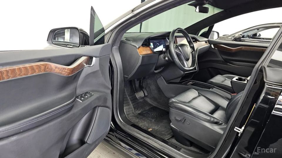 Tesla model-x