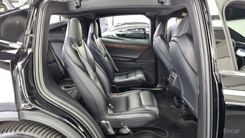 Tesla model-x