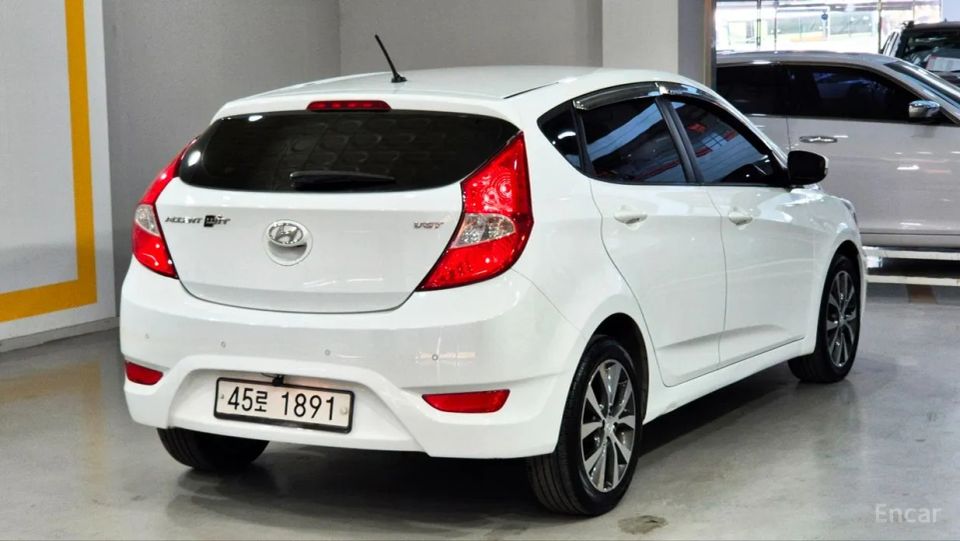 Hyundai Accent
