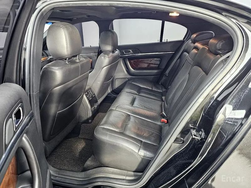 Lincoln MKS
