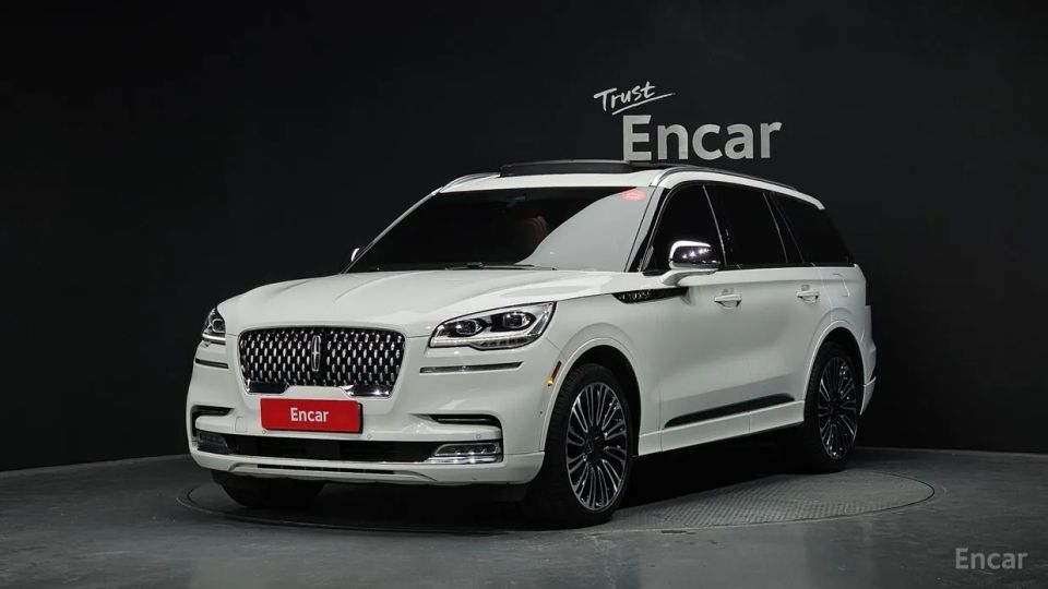 Lincoln Aviator