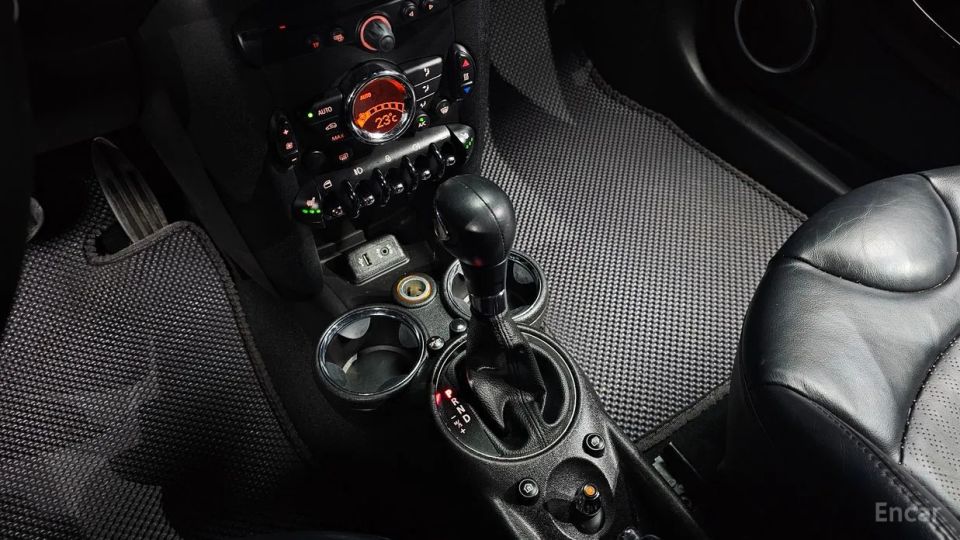 Mini coupe