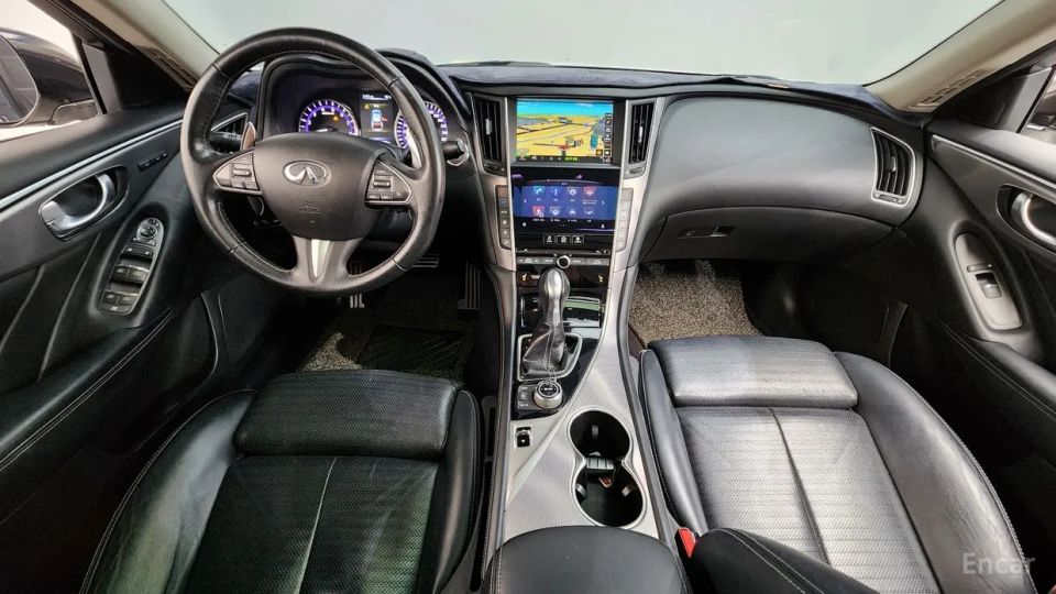Infiniti Q50