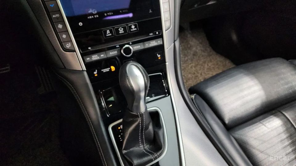 Infiniti Q50